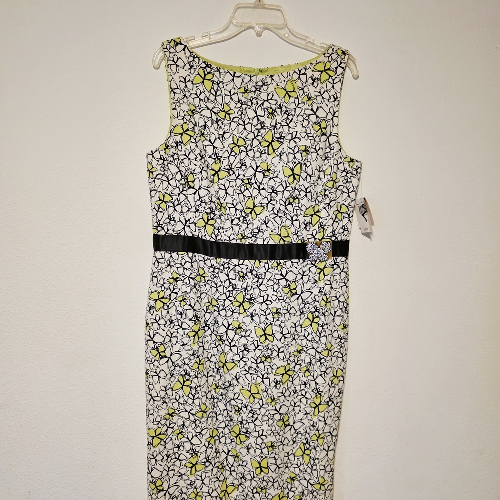 Butterflyl Sleeveless Dress with Black and Yellow Accents